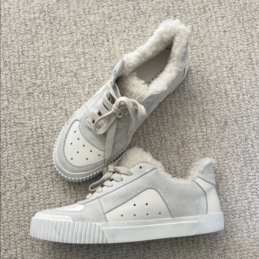 Freda Salvador White Fleece-Lined Sneakers Sz 7